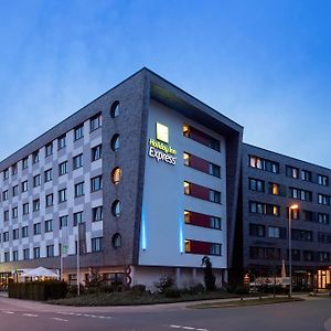 Holiday Inn Express Bremen Airport